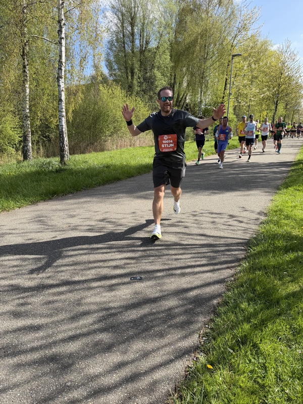 Afbeeldingslocatie: https://tweakers.net/i/bNNY9_rYpKo-wKFfqF3j1lKLt_Q=/x800/filters:strip_icc():strip_exif()/f/image/uUJ90eSq3vzYVqlje34SC4Ug.jpg?f=fotoalbum_large