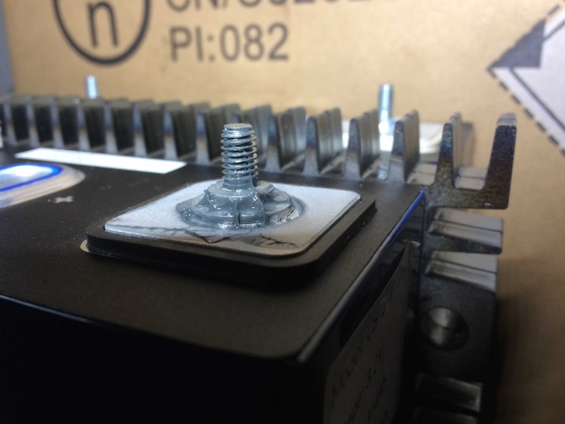 Afbeeldingslocatie: https://tweakers.net/i/bPCbBIOrigO27MALzC0Fgu0tgow=/800x/filters:strip_icc():strip_exif()/f/image/mzfpsxhRK2nbwyKSqAiR7aM5.jpg?f=fotoalbum_large