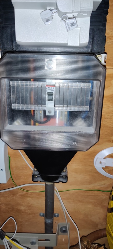 Afbeeldingslocatie: https://tweakers.net/i/bPOn_UPSGVtho-WNCzC5-9mBNZI=/x800/filters:strip_icc():strip_exif()/f/image/OHr2IszN9K835Y6xuMZffU8M.jpg?f=fotoalbum_large