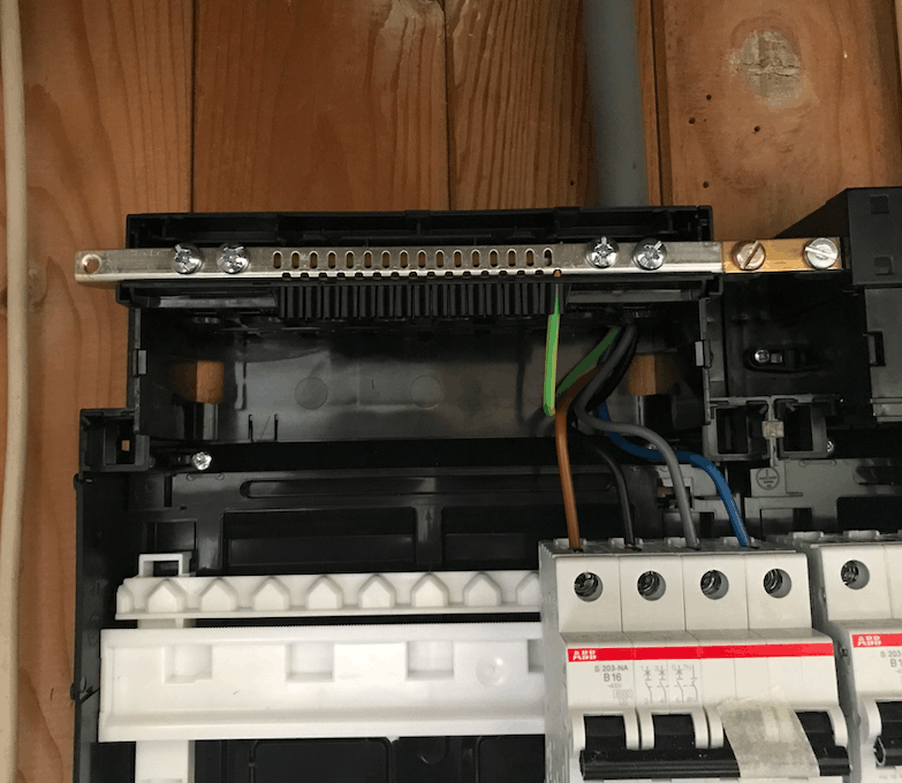 Afbeeldingslocatie: https://tweakers.net/i/bQNyAL_JNH55SCkko7p6DXNF2TE=/full-fit-in/4000x4000/filters:no_upscale():fill(white):strip_exif()/f/image/adwttLesk2EsGUnMvddTLHY6.png?f=user_large