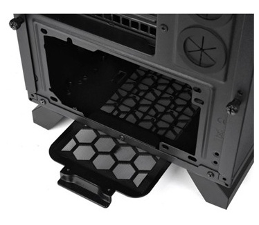 Thermaltake Chaser A71 LCS