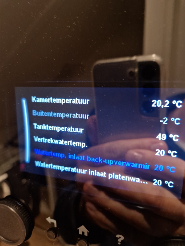 Afbeeldingslocatie: https://tweakers.net/i/bTcvHtEigtpMQIlVHh4Q90i0GDI=/x800/filters:strip_icc():strip_exif()/f/image/e7qMjmesmpa4f8Cc4DlSfnqf.jpg?f=fotoalbum_large