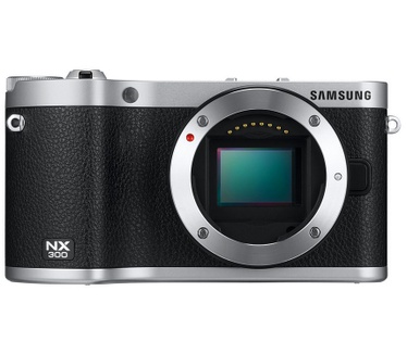 Samsung NX300M + 18-55mm f/3.5-5.6 OIS i-Function + SEF-8A Flitser Zwart