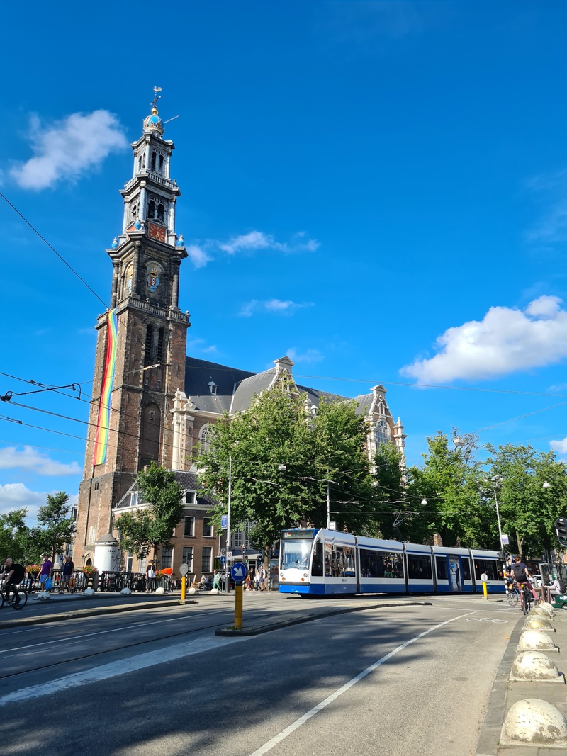 Afbeeldingslocatie: https://tweakers.net/i/bVLntewt3ULyWI7zmvUBlGAMj2o=/800x/filters:strip_icc():strip_exif()/f/image/fOH8cTWBaolbnjvWCSM7CFw0.jpg?f=fotoalbum_large
