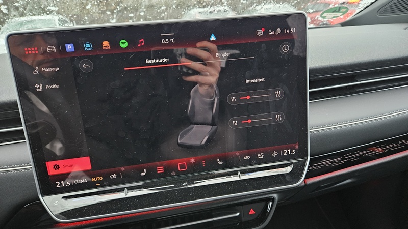 Afbeeldingslocatie: https://tweakers.net/i/bYCdqzOe5xrijzf0nYNQKVhldto=/800x/filters:strip_icc():strip_exif()/f/image/mAtJt1pq8AVdc7UiD3SxbOIF.jpg?f=fotoalbum_large