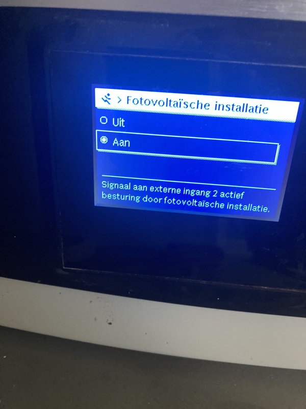 Afbeeldingslocatie: https://tweakers.net/i/b_WDnwrTXQG3IFfri_KOtTSayFY=/x800/filters:strip_icc():strip_exif()/f/image/f9eYL8CnD1f5Q7kpE7IHtZOJ.jpg?f=fotoalbum_large