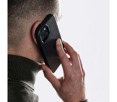 Accezz MagSafe Leather Backcover