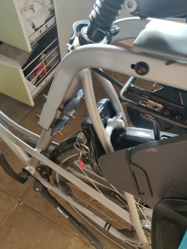 Afbeeldingslocatie: https://tweakers.net/i/bdf8Gyrnry4nC5t1LDq9ZXmbugY=/x800/filters:strip_icc():strip_exif()/f/image/5yD1RXFgFDPmMM17bONR03HM.jpg?f=fotoalbum_large