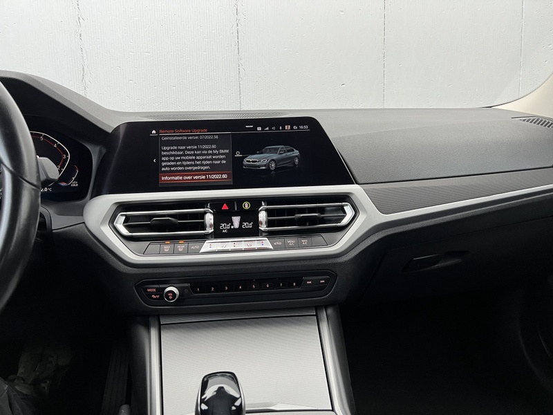 Afbeeldingslocatie: https://tweakers.net/i/bf4MBbBkFQtCCB5hKEFOeghhGBU=/800x/filters:strip_icc():strip_exif()/f/image/ktce17Ib8eYDYHMNwTO4YnMN.jpg?f=fotoalbum_large