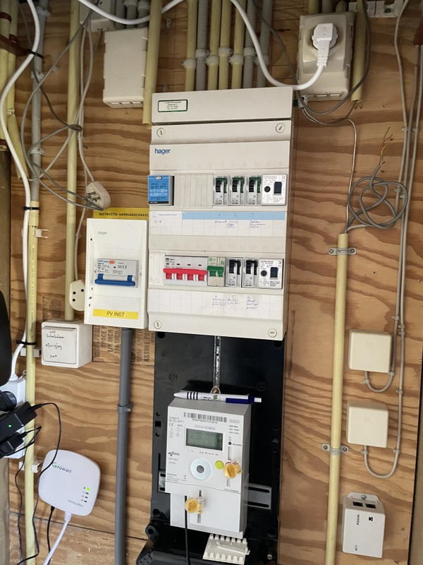 Afbeeldingslocatie: https://tweakers.net/i/bg8pr5WEuVVmmNtF4nuXlI-xOok=/x800/filters:strip_icc():strip_exif()/f/image/ZSuTvSKyzy4fSZOEDydnzhZS.jpg?f=fotoalbum_large