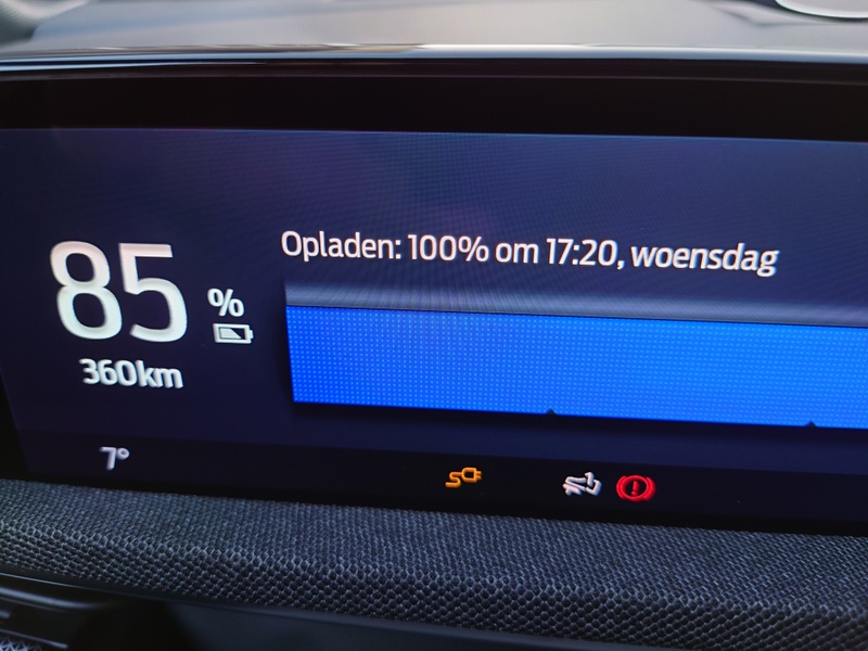 Afbeeldingslocatie: https://tweakers.net/i/bgwvjAOKNse629TxoUGbPxiPQDM=/800x/filters:strip_icc():strip_exif()/f/image/ooOFzUKqeeKcvRjNI2LUrkta.jpg?f=fotoalbum_large