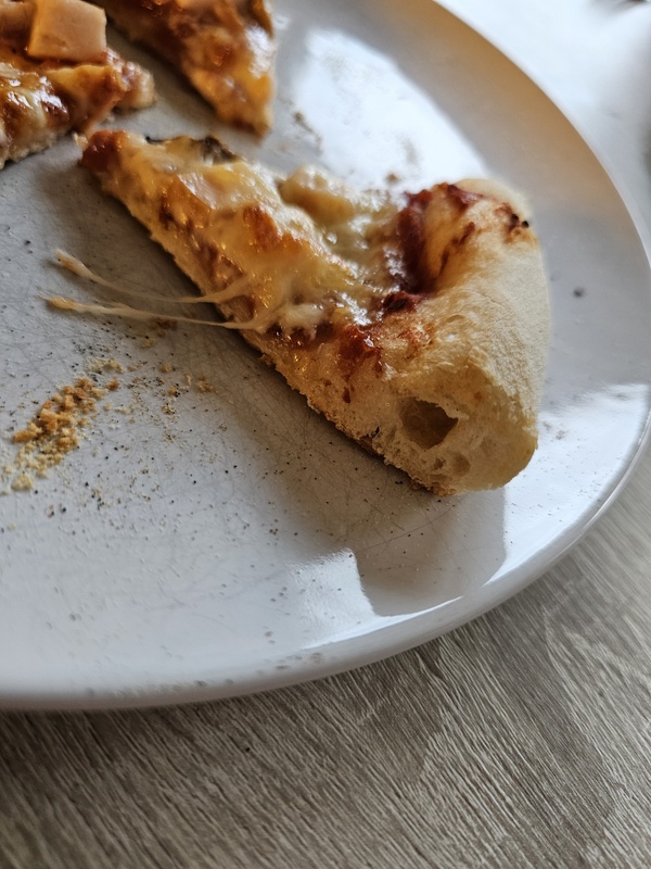 Afbeeldingslocatie: https://tweakers.net/i/bhdN3LaA6KRZSE8mn2J1KkgRXEs=/x800/filters:strip_icc():strip_exif()/f/image/RlXJdIq8tHc2KrcgHE4YypxW.jpg?f=fotoalbum_large