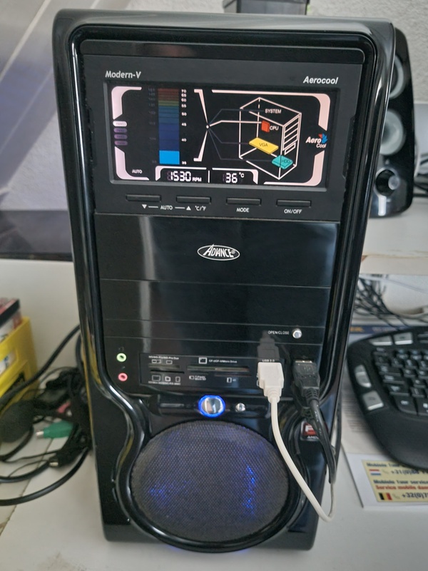 Afbeeldingslocatie: https://tweakers.net/i/bnpdyzo6NIQjlCQvCWwUCJHuJro=/x800/filters:strip_icc():strip_exif()/f/image/JdDSZYUDn27WrQPG9s5fWrvp.jpg?f=fotoalbum_large