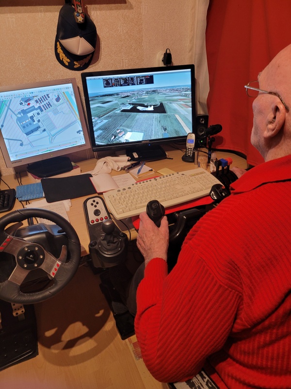 Afbeeldingslocatie: https://tweakers.net/i/bofWSKJzyNOUErI3DRMBTAhQ53E=/x800/filters:strip_icc():strip_exif()/f/image/Gw2Rq9fNcqHqie8JAG4GUgXr.jpg?f=fotoalbum_large