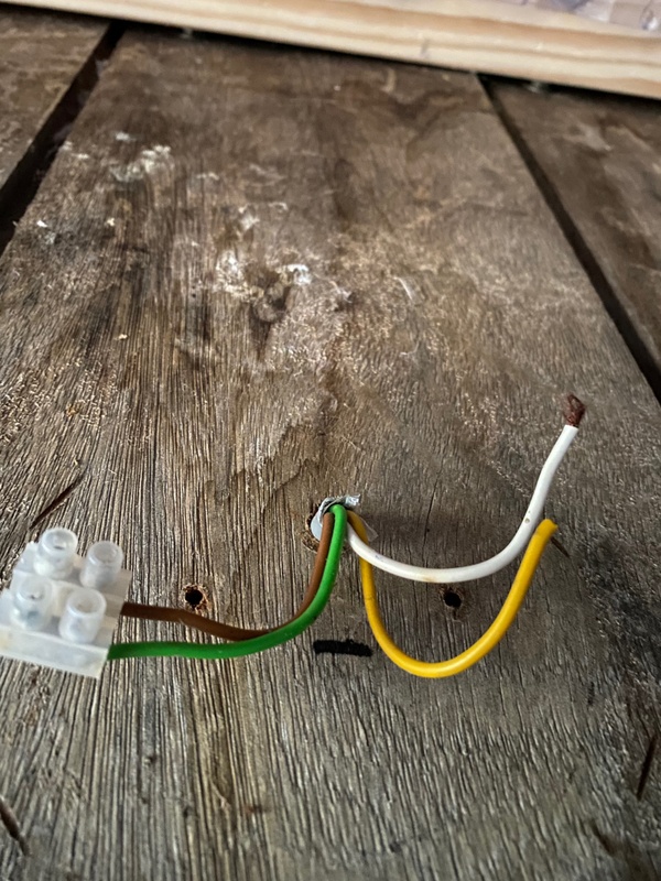 Afbeeldingslocatie: https://tweakers.net/i/bqZC6R8YMXuih72leMMgn-sNkdM=/x800/filters:strip_icc():strip_exif()/f/image/kvaAvpqTErlQ9Celz0bzSnqT.jpg?f=fotoalbum_large