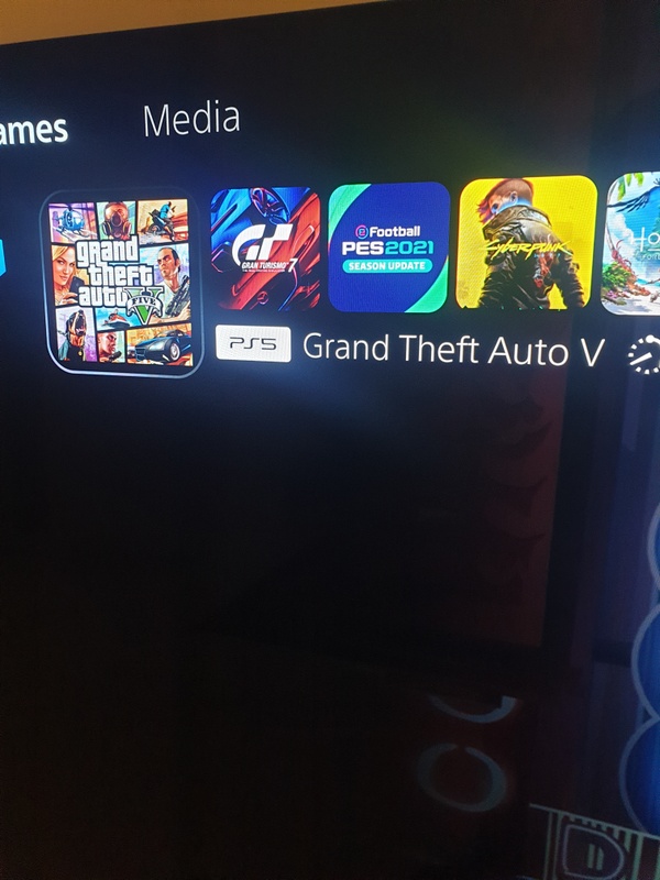 Afbeeldingslocatie: https://tweakers.net/i/bsZhP_Suy3vWloLiHjJP9YBauDk=/x800/filters:strip_icc():strip_exif()/f/image/CVh645ztDtXfyL5ugcPHwWVx.jpg?f=fotoalbum_large