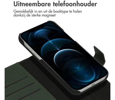 Accezz Premium Leather 2 in 1 Wallet Bookcase iPhone 12 (Pro) - Groen