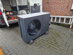 Afbeeldingslocatie: https://tweakers.net/i/bw8SyIkAyOU-vYVPiLhoqcul2ns=/234x176/filters:strip_icc():strip_exif()/f/image/JieIq3w4flCEU1tM88M4HcZF.jpg?f=fotoalbum_medium
