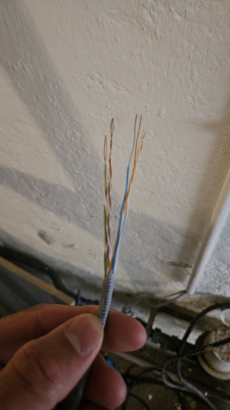 Afbeeldingslocatie: https://tweakers.net/i/bza4pWrq_HB51otgHIQG69CcxPY=/x800/filters:strip_icc():strip_exif()/f/image/AhE1bYFU9LAlbYGpPR0hutF9.jpg?f=fotoalbum_large