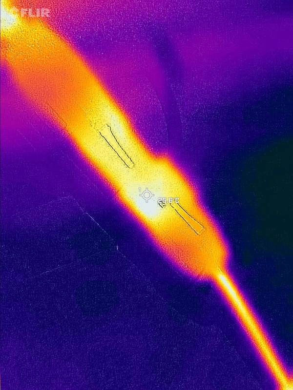 Afbeeldingslocatie: https://tweakers.net/i/c-_8FbtPfzWxDge7O1dfRXZ2Tw0=/x800/filters:strip_icc():strip_exif()/f/image/EGRKnn1t0xaUB4T9TmyLdn1J.jpg?f=fotoalbum_large