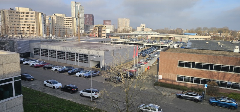 Afbeeldingslocatie: https://tweakers.net/i/c-nSBXFjln6yvvHFxZn4lBWA5Ws=/800x/filters:strip_icc():strip_exif()/f/image/zrWozTHE5HrHtTVeSOj5gTqd.jpg?f=fotoalbum_large