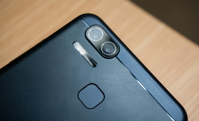 Asus ZenFone 3 Zoom