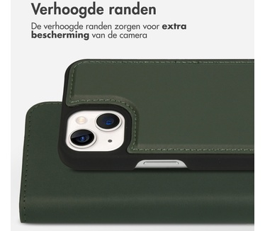 Accezz Premium Leather 2 in 1 Wallet Bookcase iPhone 13 - Groen
