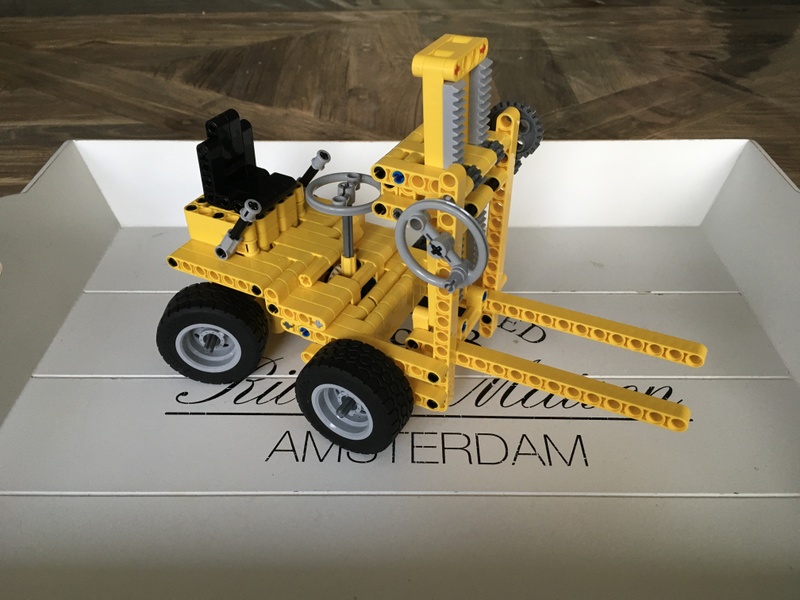 Afbeeldingslocatie: https://tweakers.net/i/c2efxXgXmWePp7_MaeuUnD_YRss=/800x/filters:strip_icc():strip_exif()/f/image/e58sApe6N2zBJRfFe0kaMZA6.jpg?f=fotoalbum_large