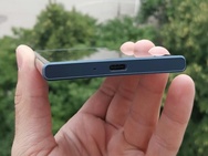 Foto's Sony F8331