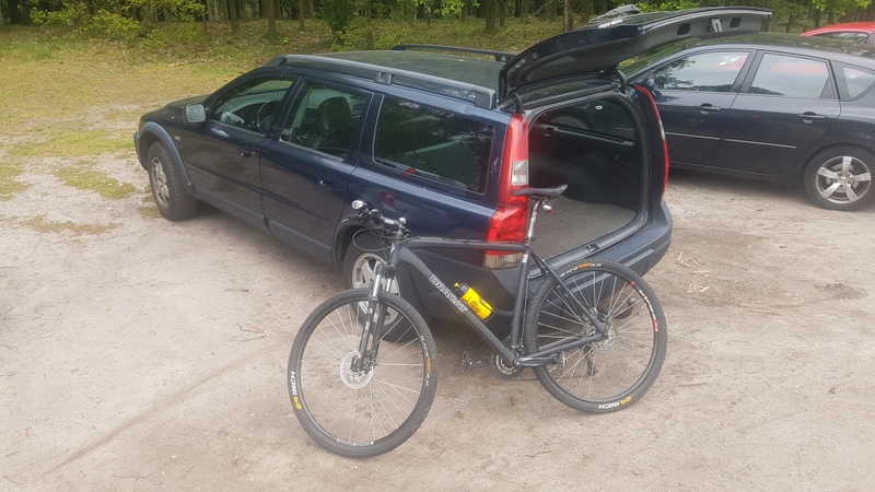 Afbeeldingslocatie: https://tweakers.net/i/c3ax6_hEjeBEQSxiGd-7V62Y6lg=/800x/filters:strip_icc():strip_exif()/f/image/whCQMb4vgWEHQfTLbGsRCMQq.jpg?f=fotoalbum_large