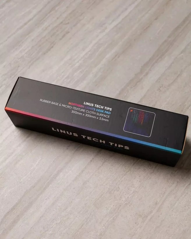 LTT Northern Lights Desk Pad 300x300 Kenmerken Tweakers