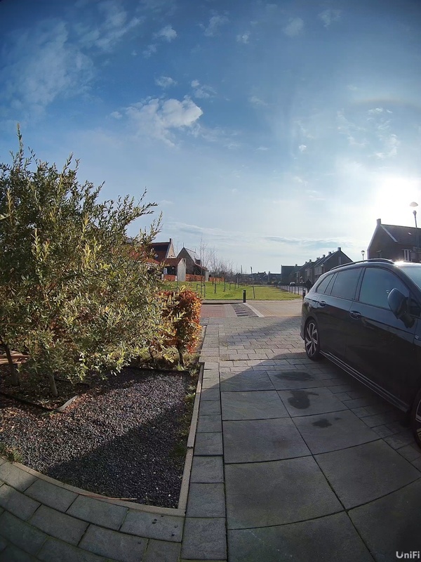 Afbeeldingslocatie: https://tweakers.net/i/c5mseUJM4mDjXCF6mOaW6NFK0no=/x800/filters:strip_icc():strip_exif()/f/image/xQv4O2CRn8SXvR6qYrrsHxX4.jpg?f=fotoalbum_large