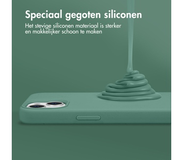 Accezz Liquid Silicone Backcover met MagSafe iPhone 15 Pro Max - Donkergroen