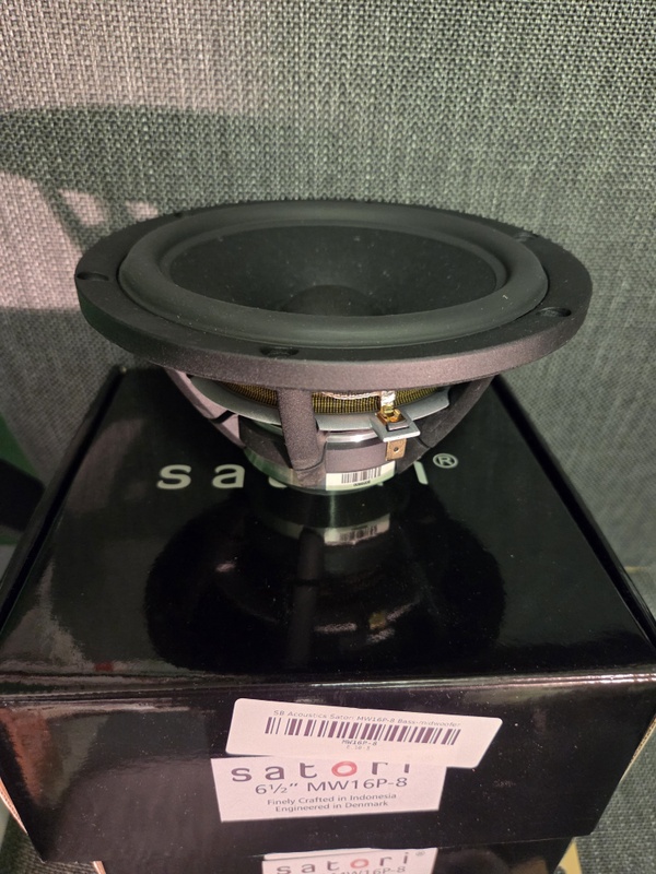 Afbeeldingslocatie: https://tweakers.net/i/c72EU_0eCGMh4Dn5xmJkJuYx8JI=/x800/filters:strip_icc():strip_exif()/f/image/ogvMMZOc66fGXMrFLxXtVI8k.jpg?f=fotoalbum_large