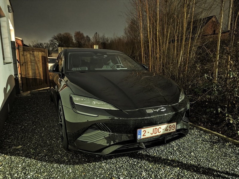 Afbeeldingslocatie: https://tweakers.net/i/c9-vr37VwPrci6lRyoQHaKj_7XU=/800x/filters:strip_icc():strip_exif()/f/image/dJtP6phAiNm2gtVwPR96Ao23.jpg?f=fotoalbum_large