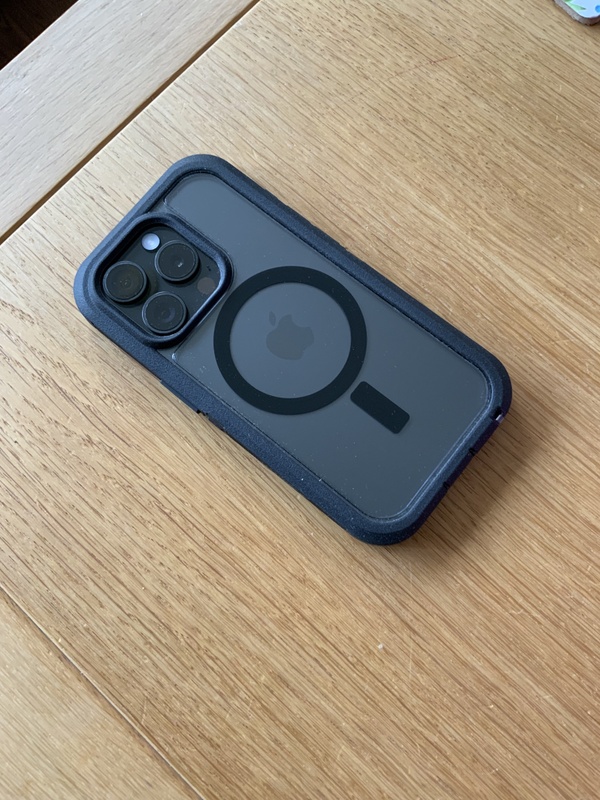 Afbeeldingslocatie: https://tweakers.net/i/c9YZ69nSvCcQX0mHsh3-Ge2IStk=/x800/filters:strip_icc():strip_exif()/f/image/GxHVBji09QSxp1TplH4fJ5Gs.jpg?f=fotoalbum_large