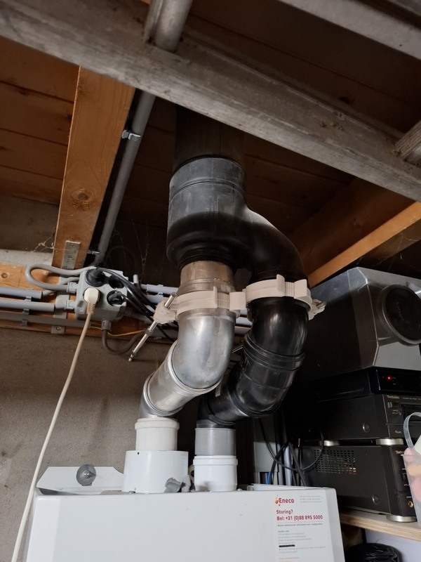 Afbeeldingslocatie: https://tweakers.net/i/cDs6VubeLcDWdm_wcijSLvYSDME=/x800/filters:strip_icc():strip_exif()/f/image/CnbaAx181h65l6a1ck2o2HgS.jpg?f=fotoalbum_large