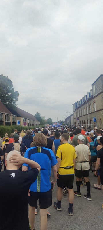 Afbeeldingslocatie: https://tweakers.net/i/cEuxbS9D_NW7MWGoJBTnzXlERHg=/x800/filters:strip_icc():strip_exif()/f/image/vUVCoP8cYaO3kfsU43X7cTXq.jpg?f=fotoalbum_large