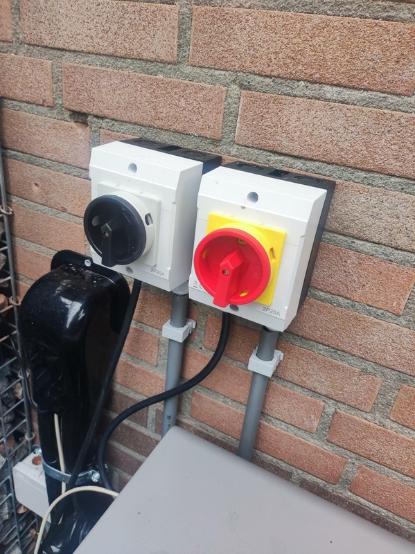 Afbeeldingslocatie: https://tweakers.net/i/cGWyW-YIaqBqFJKsZFRYatPYdOk=/x800/filters:strip_icc():strip_exif()/f/image/8thH3seJ4fyrFbpIhOV0drdR.jpg?f=fotoalbum_large