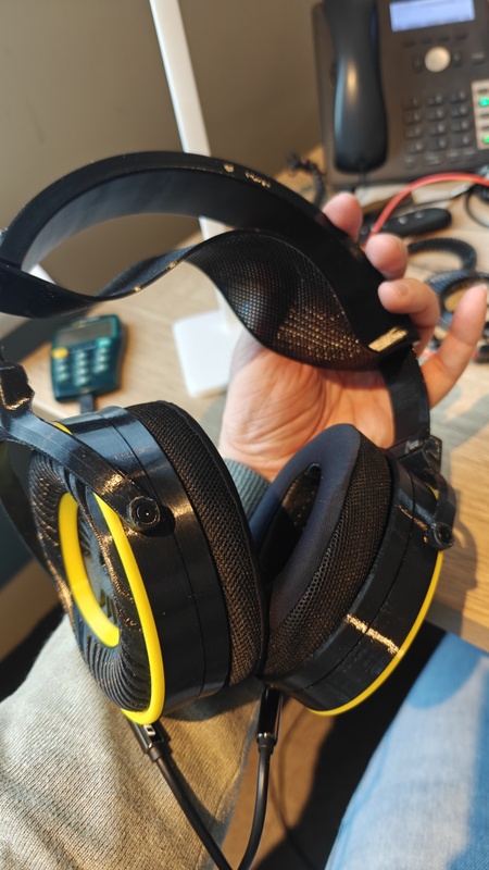 Afbeeldingslocatie: https://tweakers.net/i/cKewWKDF4U9G9JPduPEPWSFDPxA=/x800/filters:strip_icc():strip_exif()/f/image/UozZeRLOpYqdF5g3bQQeZsE0.jpg?f=fotoalbum_large