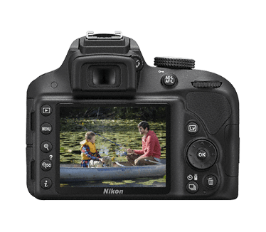 Nikon D3300 + AF-S DX NIKKOR 18&#8211;55mm f/3.5&#8211;5.6G VR II Zwart