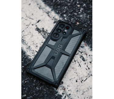 Urban Armor Gear Monarch