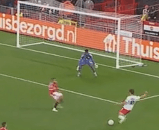 Afbeeldingslocatie: https://tweakers.net/i/cNDrpNeQClo03X9M4N_THqaDzaE=/full-fit-in/4000x4000/filters:no_upscale():fill(white):strip_exif()/f/image/H93BrfDF3TtyR4ibQF2mZQ3E.png?f=user_large