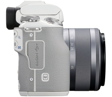 Canon M50 Mark II + M15-45 S EU26