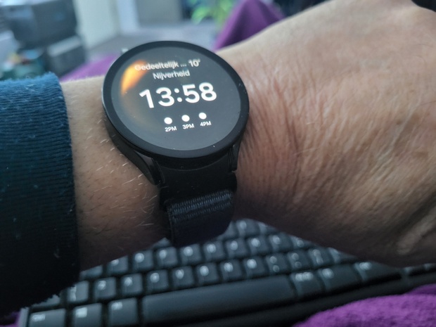 Afbeeldingslocatie: https://tweakers.net/i/cRaIIl5864WLU2OdGSw1vpeeHnE=/620x/filters:strip_icc():strip_exif()/m/878181/1Vups7hM5V36V9ZNjJH7lBTcpZNTctB6lLKpWsVIDw0GMDDs9U.jpeg?f=620xauto