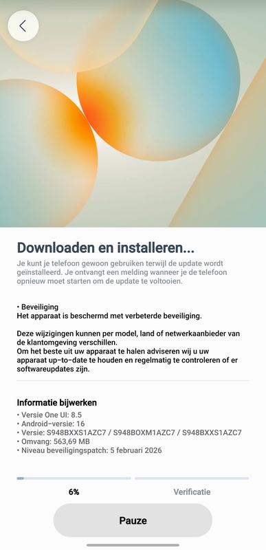 Afbeeldingslocatie: https://tweakers.net/i/cRq5HLLxYk0QuAgDZCcWk36S1Ts=/x800/filters:strip_icc():strip_exif()/f/image/Ub7s5nW1ZG7g4oBtyHr6AOyn.jpg?f=fotoalbum_large