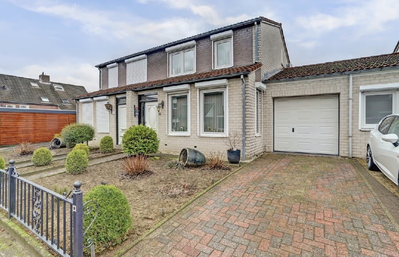 Afbeeldingslocatie: https://tweakers.net/i/cTXRcrKxptS-ewYTDxY4H2C8v3Y=/800x/filters:strip_icc():strip_exif()/f/image/yHFXYtH0aiafWi87HlcNEAft.jpg?f=fotoalbum_large