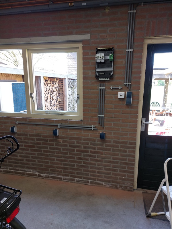 Afbeeldingslocatie: https://tweakers.net/i/cUlLABbhwSiKM9uofo2DDa2JgyM=/x800/filters:strip_icc():strip_exif()/f/image/rFO3ClGPHKhM5j0q193PGQP3.jpg?f=fotoalbum_large