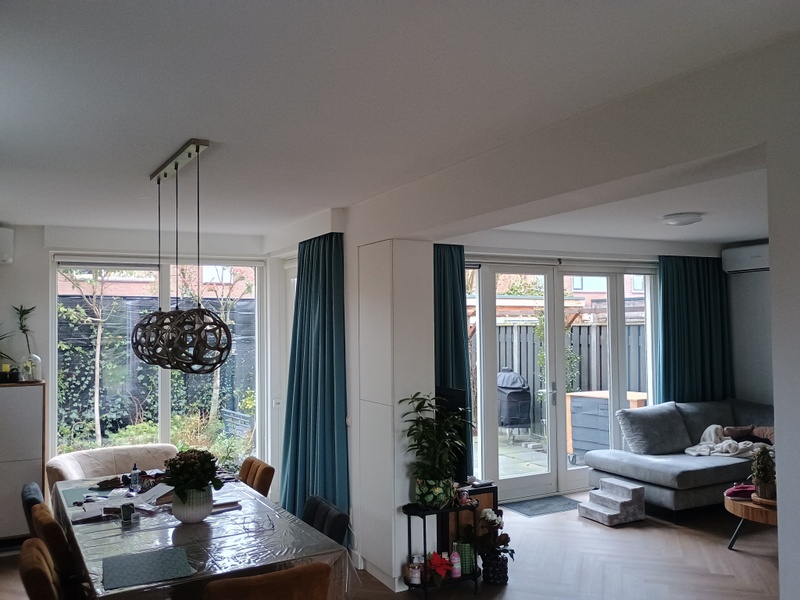 Afbeeldingslocatie: https://tweakers.net/i/cVvaMaRrEFz4UclX5yLWAX8A2C8=/800x/filters:strip_icc():strip_exif()/f/image/u9Zn4RiLLpCO51tI7yvDxFWU.jpg?f=fotoalbum_large