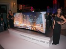 Samsung curved 105" 21:9 uhdtv